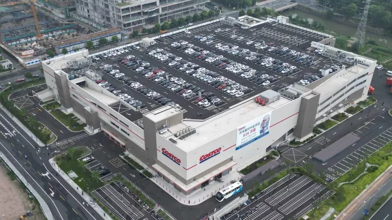 Napa Pilih Supermarket Gudang Rangka Baja kanggo Ekspansi Eceran Modern?