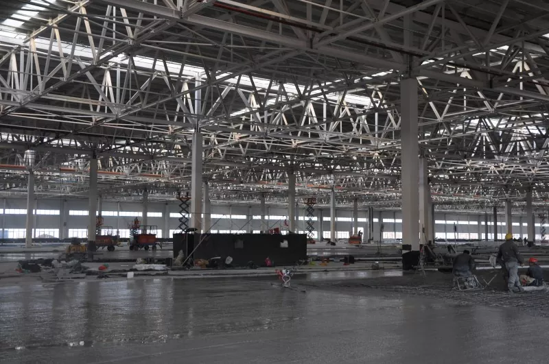 Napa Konstruksi Pabrik Pabrik Elektronik Rangka Baja Dadi Pilihan Kanggo Proyek Industri Modern?