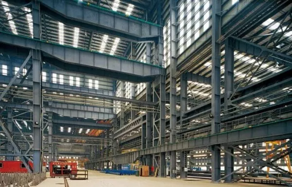 Konstruksi Baja Industri