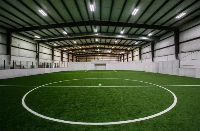 Konstruksi Stadion Baja Prefabrikasi Modern